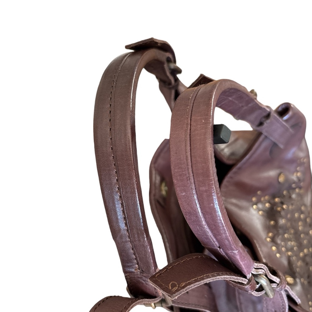 Platania Italian leather bag studded details and a laser cut-out floral design - Picture 9 of 11